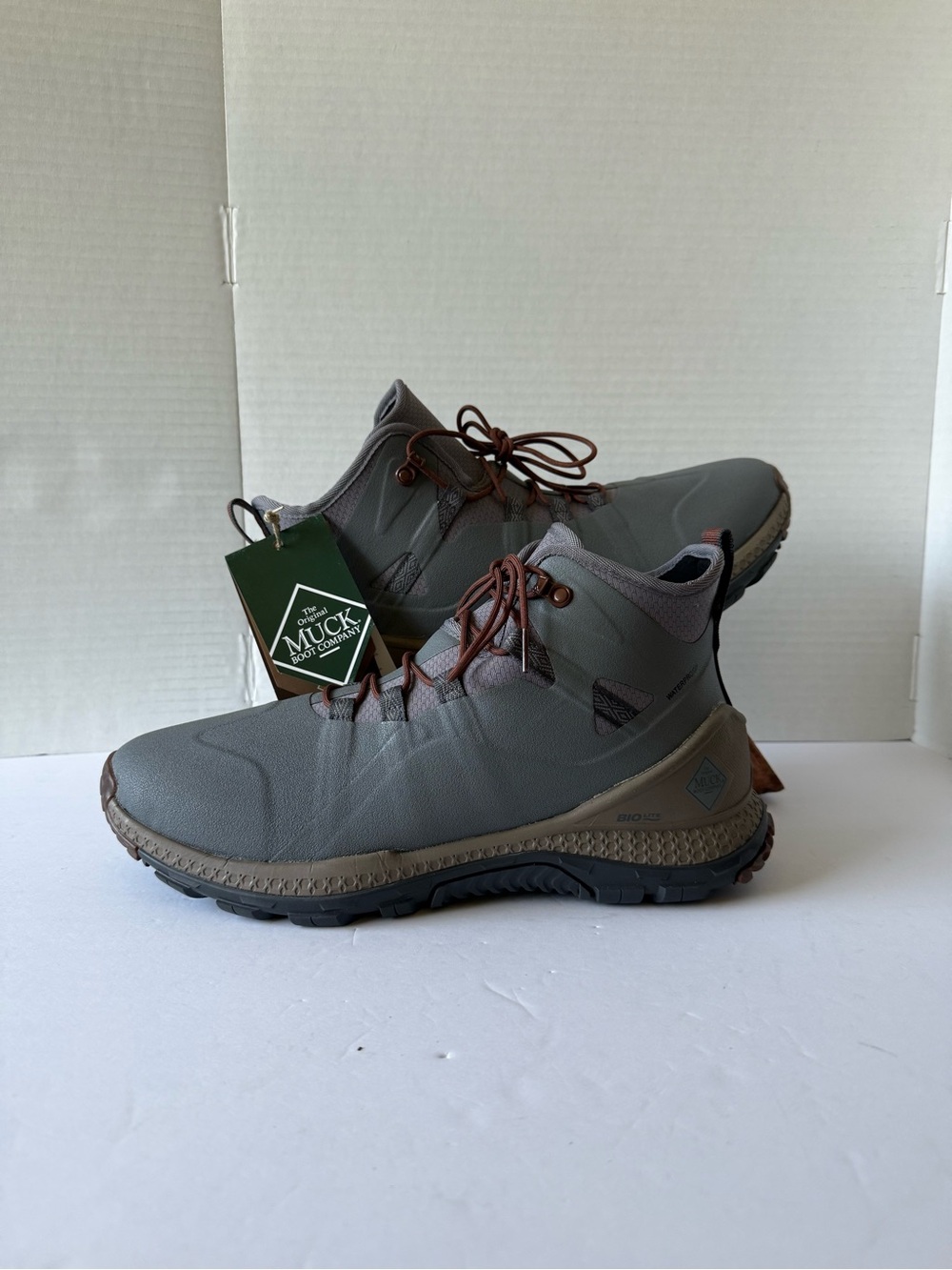 Muck MTLM100 Waterproof Outscape Max Lace Up Hiking Boots Mens 12M New Not Box